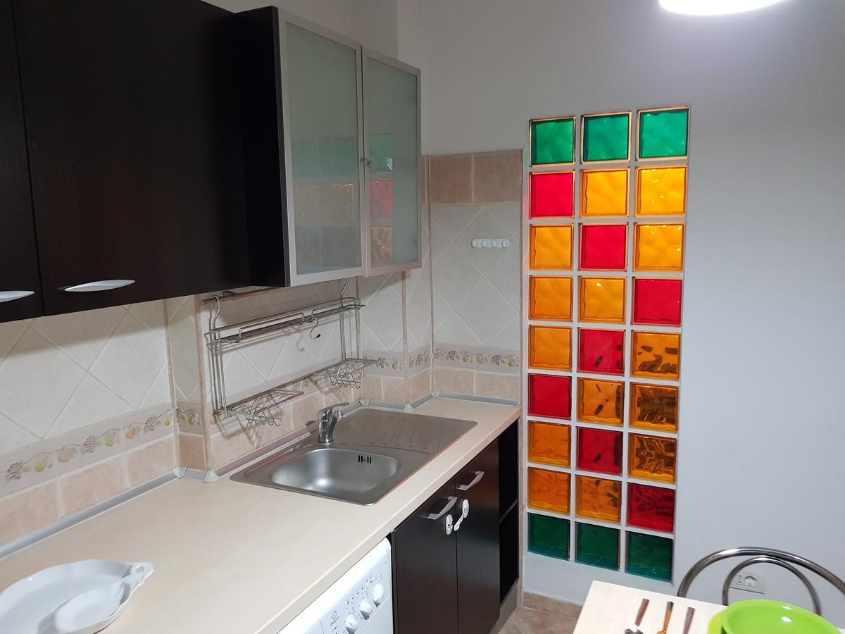 3 Rooms Stefan Cel Mare Bucureşti Ngoại thất bức ảnh