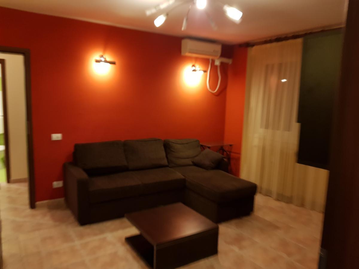 3 Rooms Stefan Cel Mare Bucureşti Ngoại thất bức ảnh
