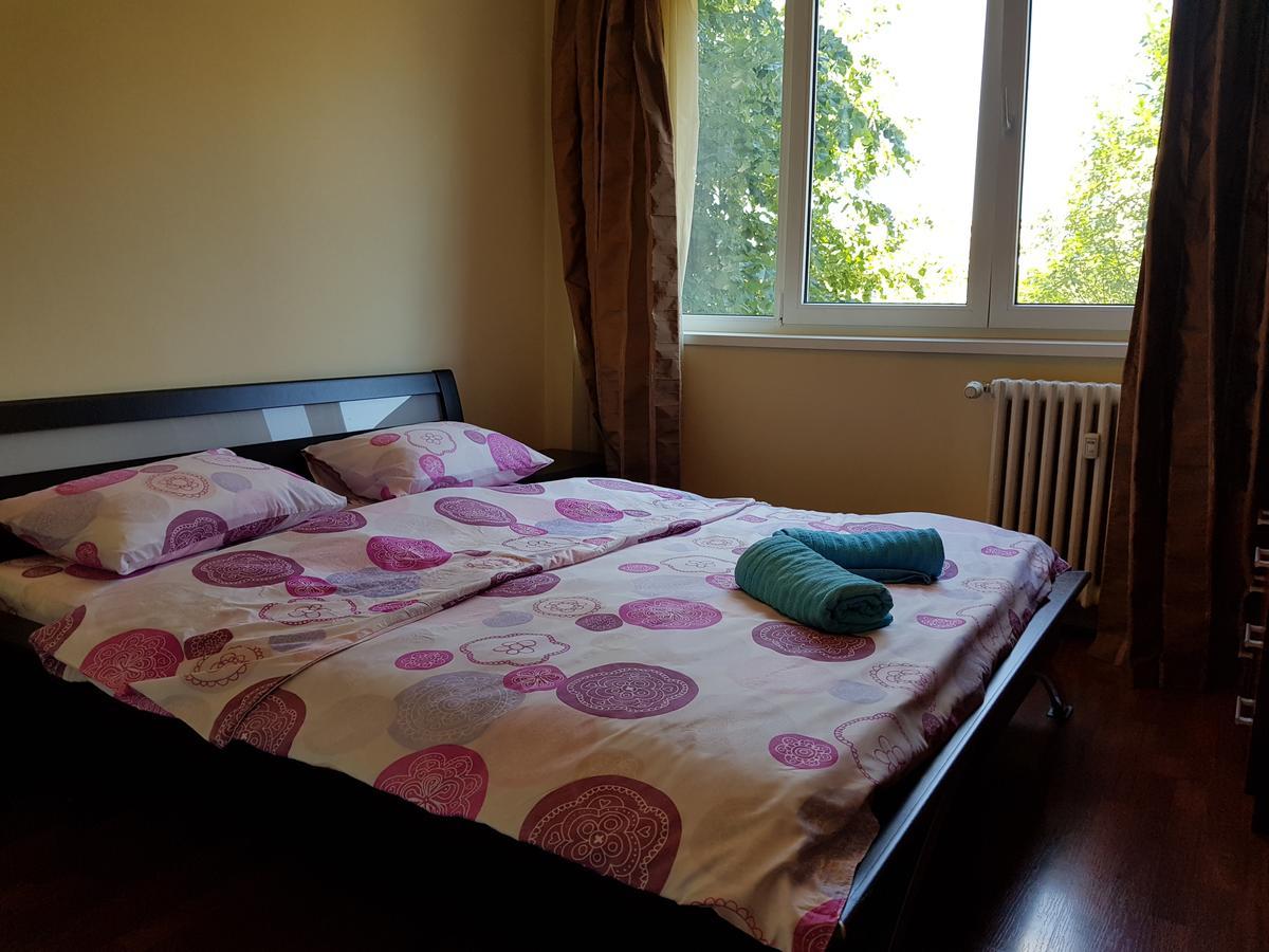 3 Rooms Stefan Cel Mare Bucureşti Ngoại thất bức ảnh